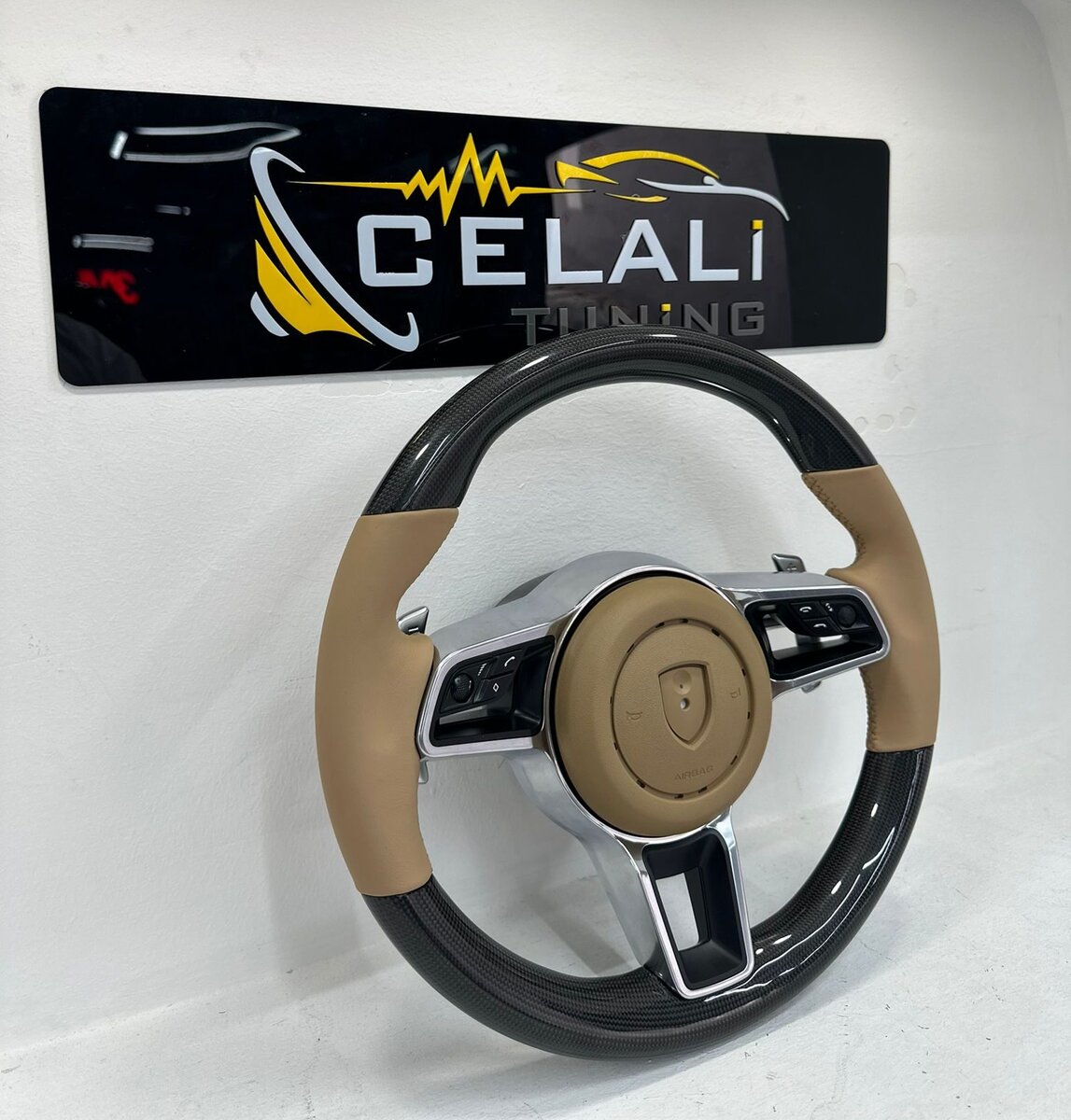 Porsche 718 Bej Carbon Direksiyon 2