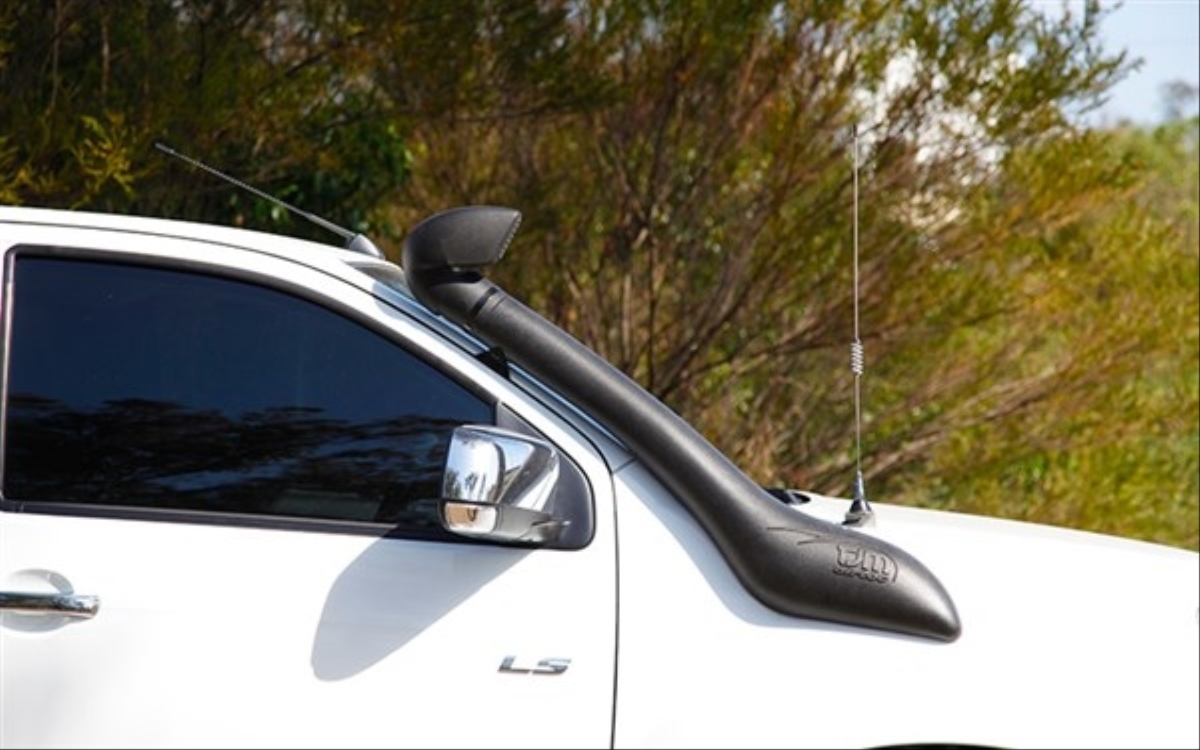 Isuzu D-MAX 2007-2011 Snorkel (Euro 4) 2