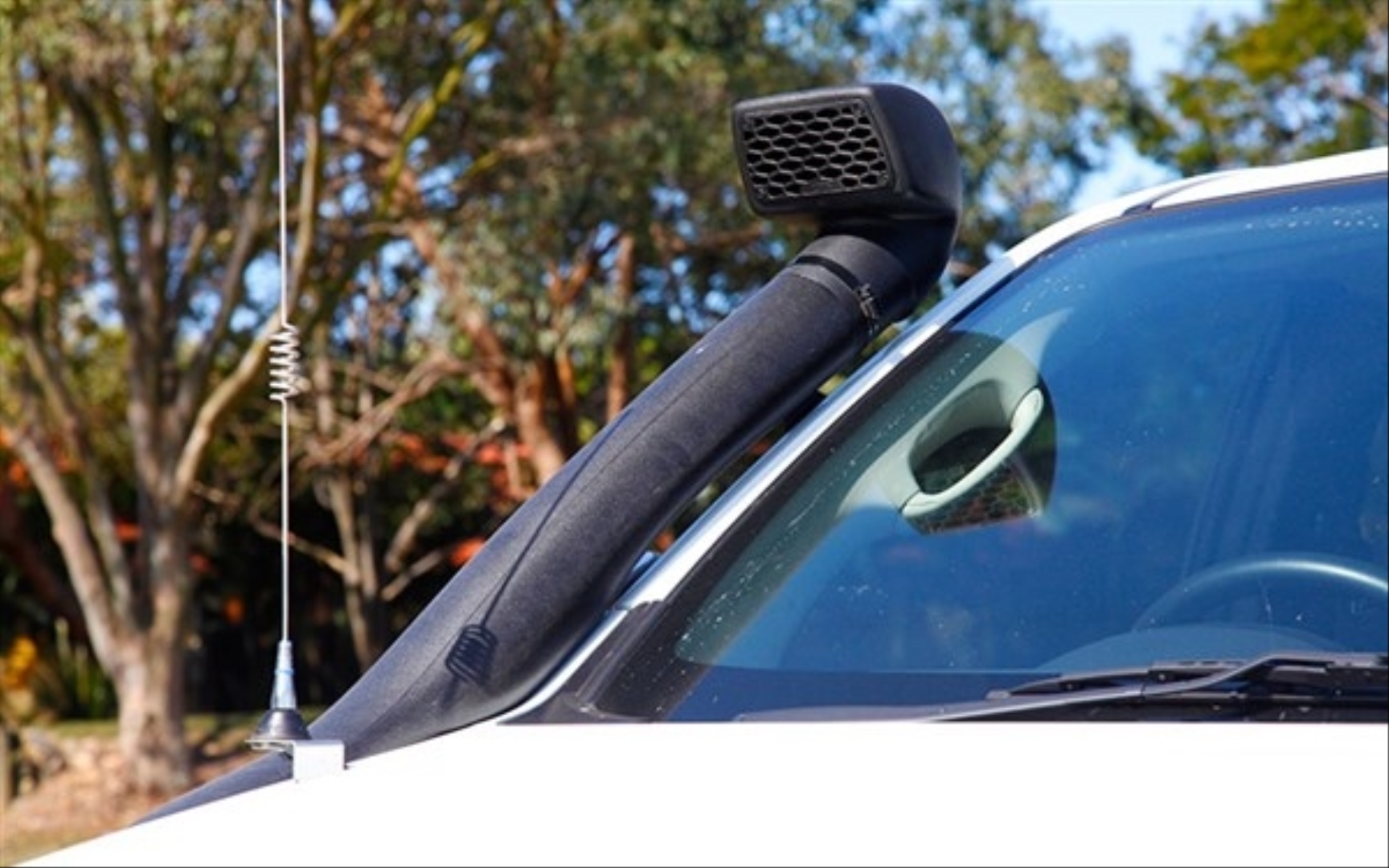 Isuzu D-MAX 2007-2011 Snorkel (Euro 4) 3