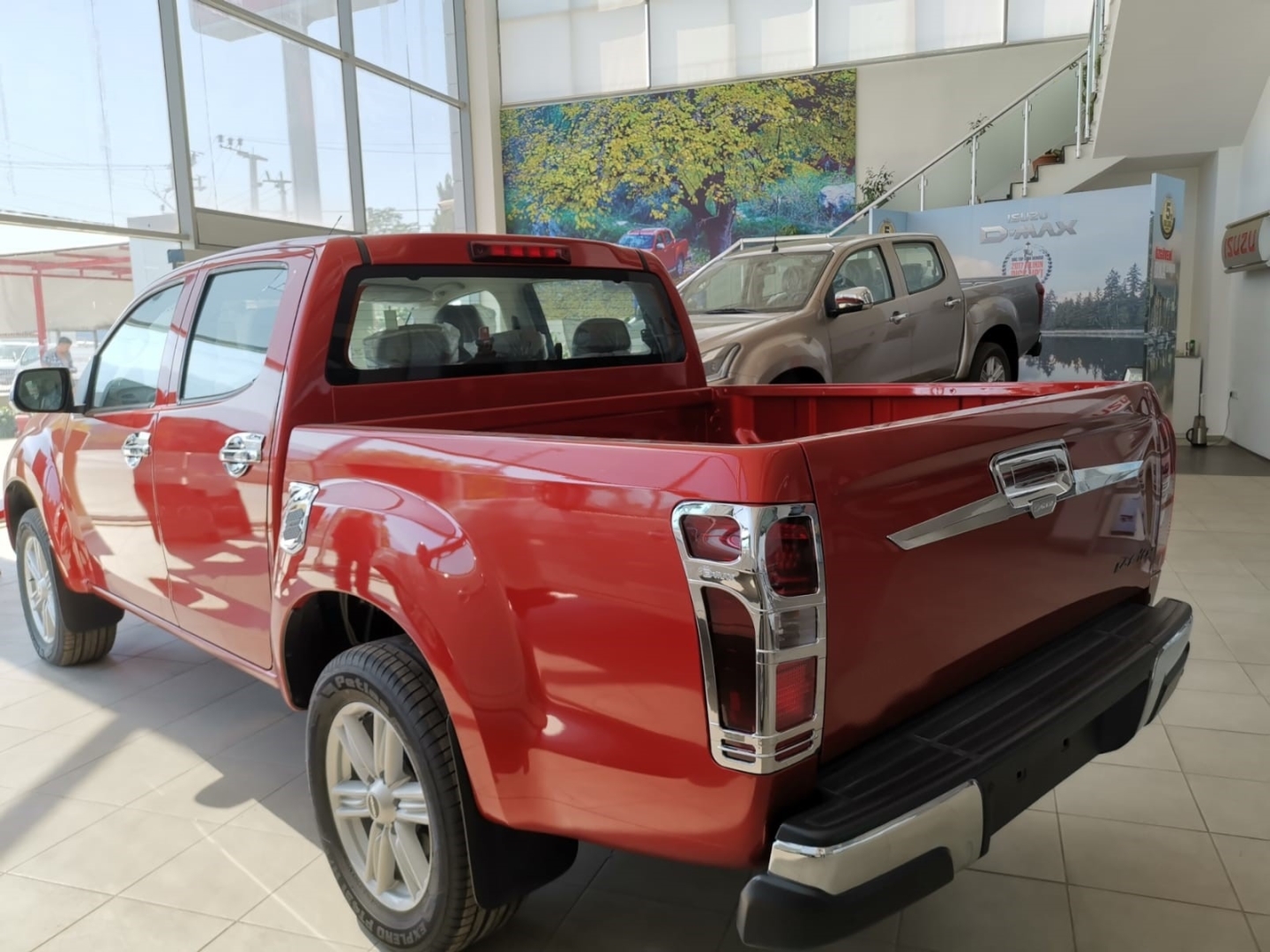 Isuzu D-MAX 2012-2017 Depo Kapağı Kaplaması Nikelaj 2