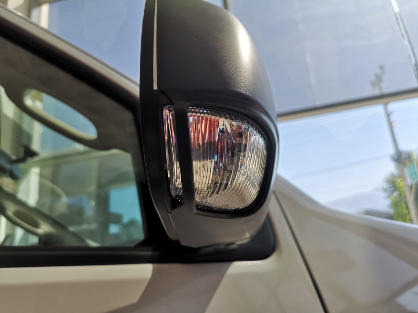 Isuzu D-MAX 2018+ Ayna Kapağı Siyah 2