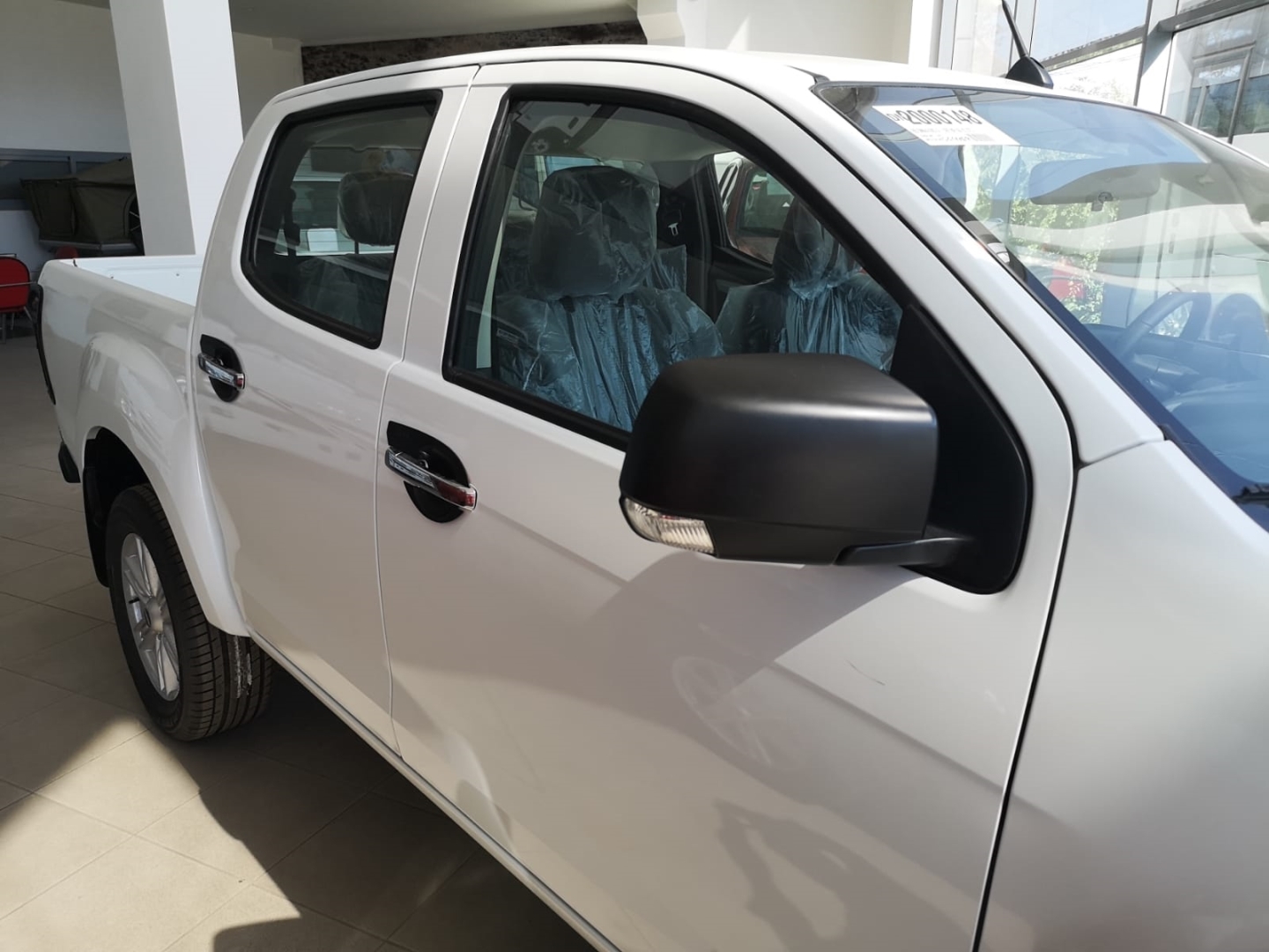 Isuzu D-MAX 2018+ Ayna Kapağı Siyah 3