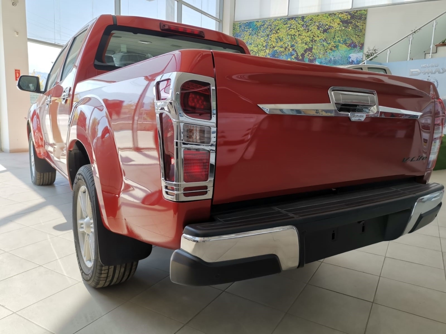 Isuzu D-Max 2018+ Bagaj Açma Kolu Kaplaması Nikelaj 2