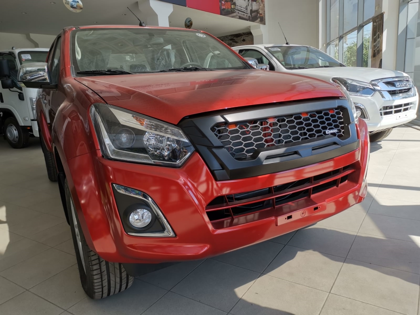 Isuzu D-MAX 2018+ Panjur Siyah - Ledli 3