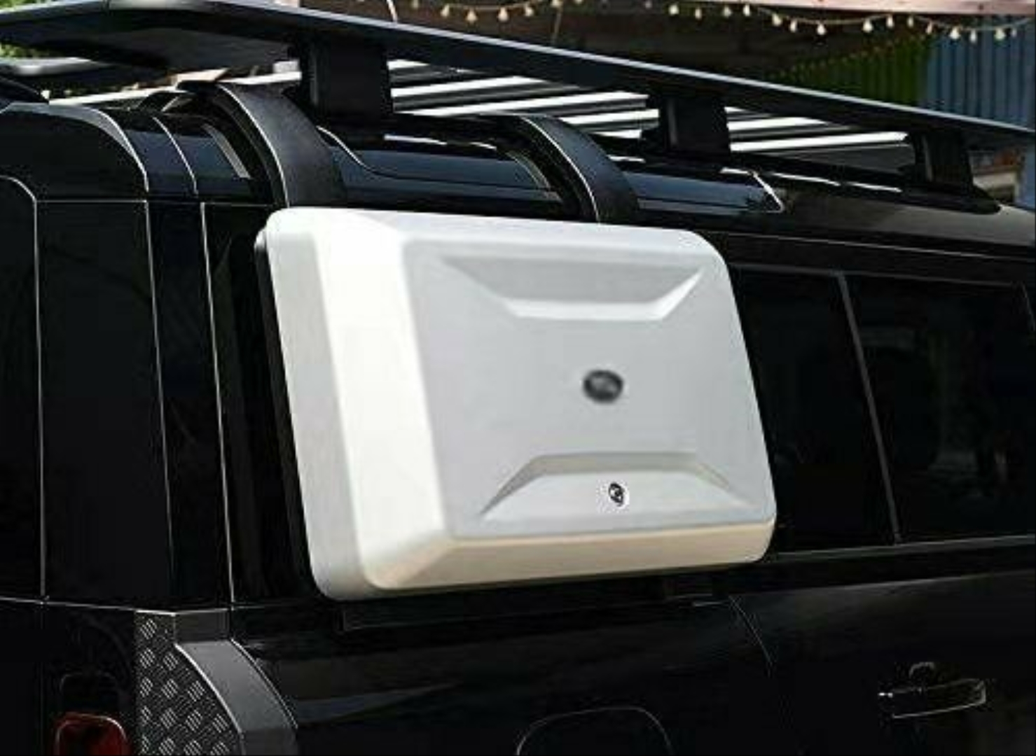 Defender 2020+ İçin Yan Gövde Çantası Silver (90 Lik ve 110 Luk Modellerle Uyumlu) 5