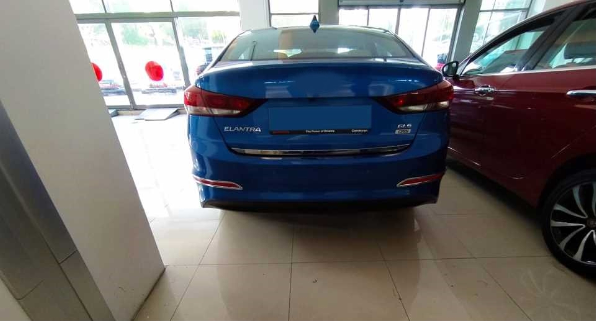 Hyundai Elantra 2016-2019 Arka Sis Kaplaması Nikelaj 3