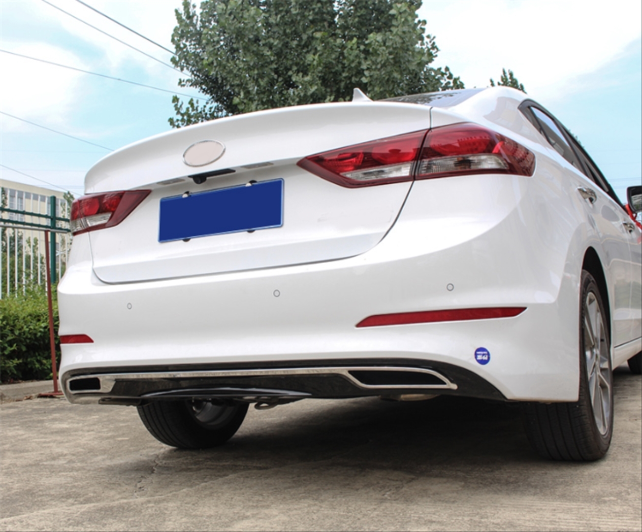 2016-2019 Hyundai Elantra İçin Uyumlu Difüzör - Mercedes Tasarımı 4