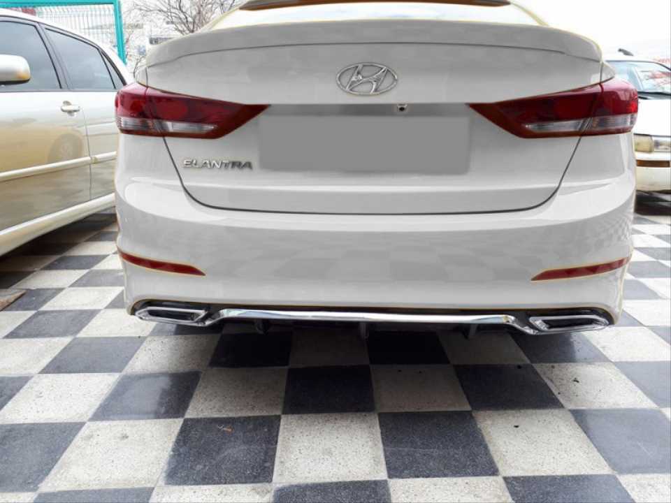 2016-2019 Hyundai Elantra İçin Uyumlu Difüzör - Mercedes Tasarımı 5