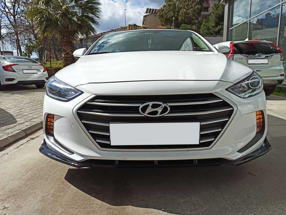 Hyundai Elantra 2016-2019 İçin Uyumlu Ön Lip Kulaklı 3