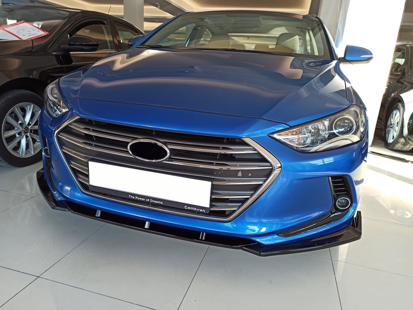 Hyundai Elantra 2016-2019 İçin Uyumlu Ön Lip Kulaklı 4