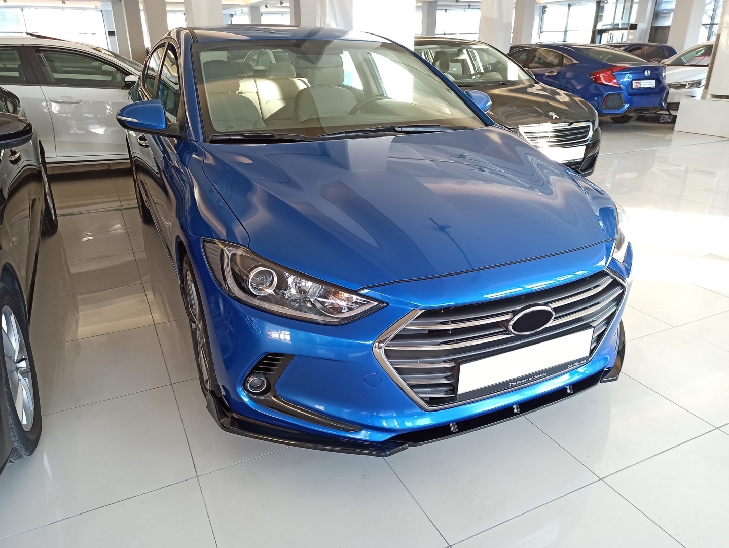 Hyundai Elantra 2016-2019 İçin Uyumlu Ön Lip Kulaklı 5