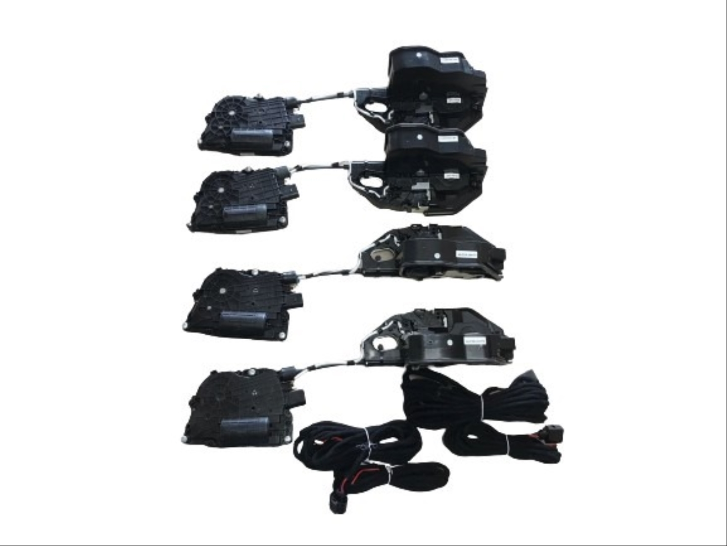 BMW F20 F32 F36 E70 E71 Uyumlu Vakum Kapı 3