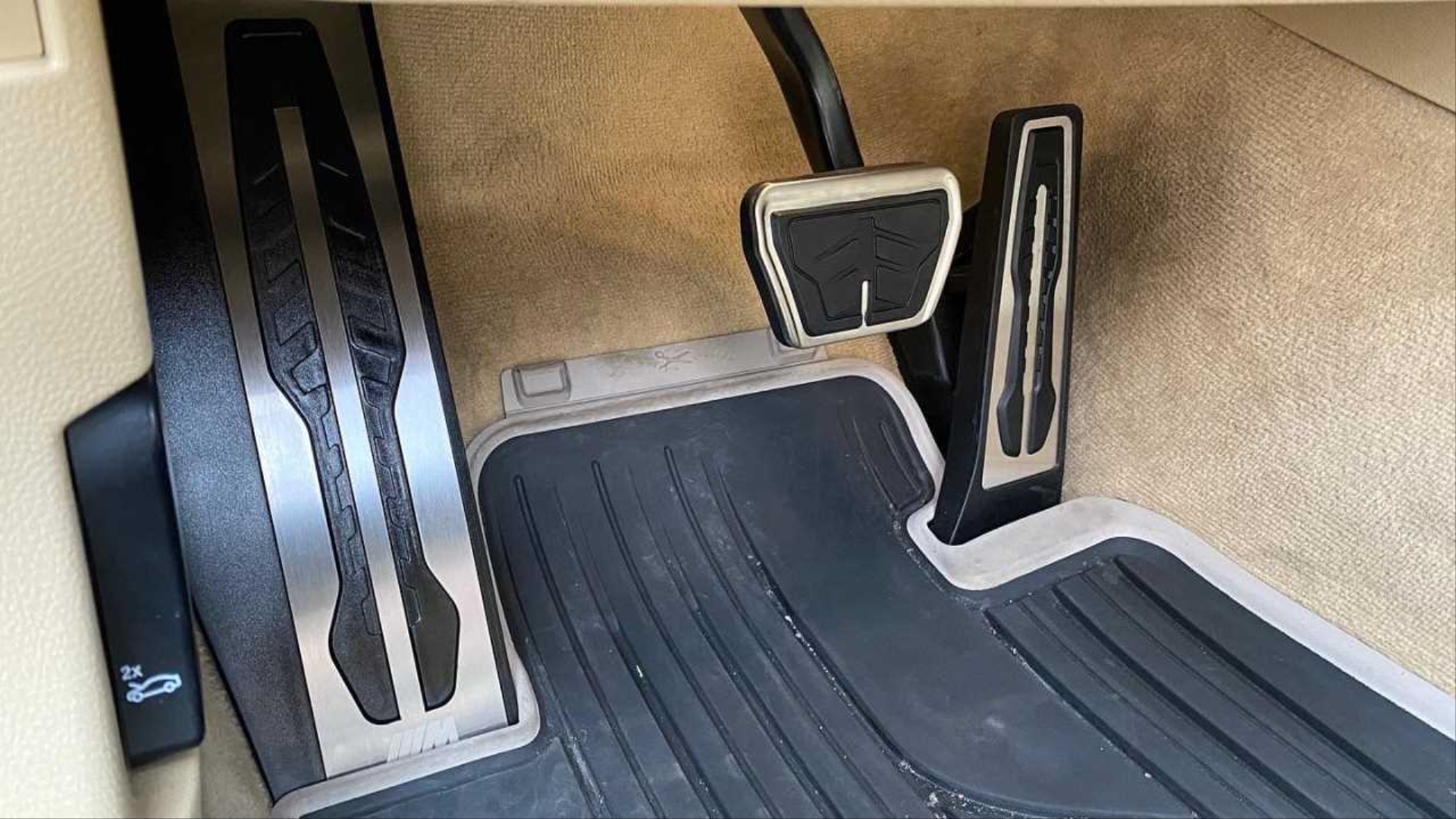 BMW 1 Serisi / 3 Serisi için Uyumlu 'M' Pedal Kaplama Seti 3 Parça 3