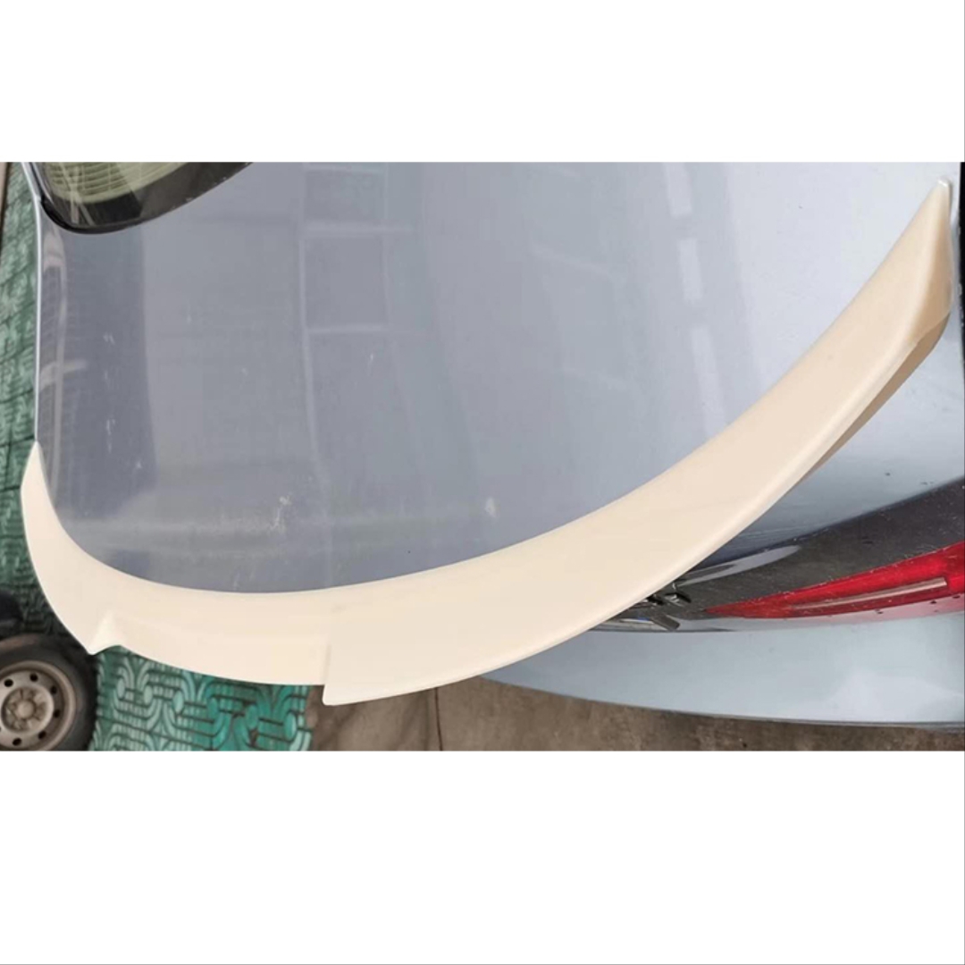 BMW 3 Serisi E90 2005-2012 Uyumlu M4 Spoiler - Piano Black (Parlak Siyah) 2