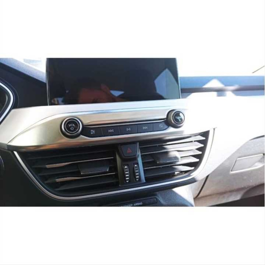 Focus İçin Uyumlu 2019+ Orta Panel Kaplama - Silver 5