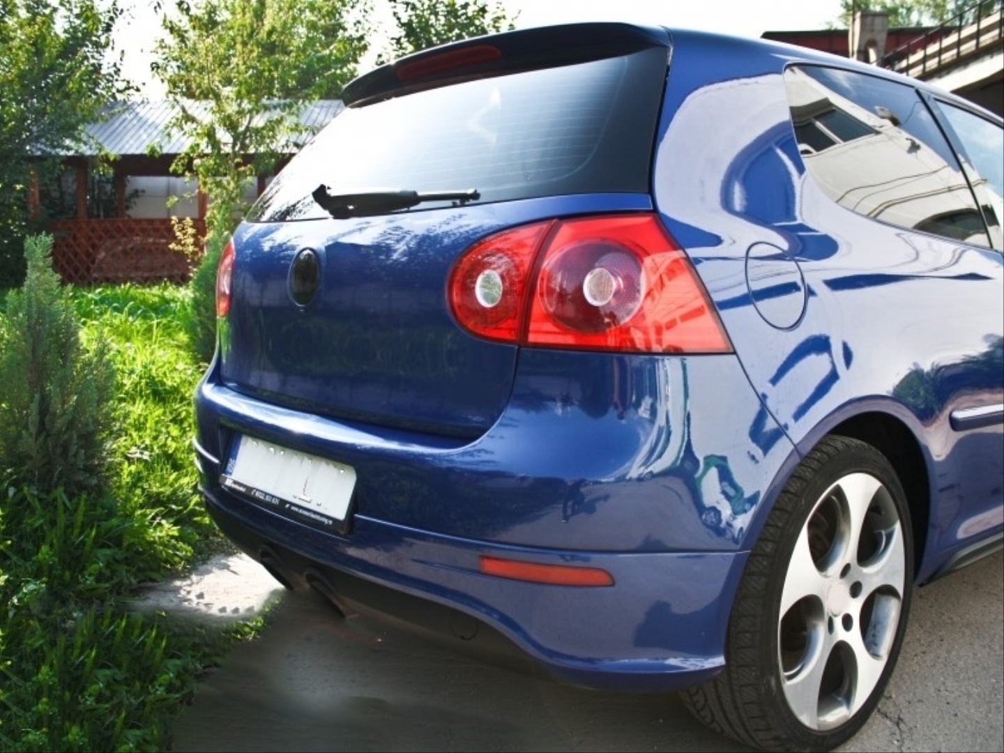 Golf 5 (2003-2009) için Uyumlu R32 Body Kit 2
