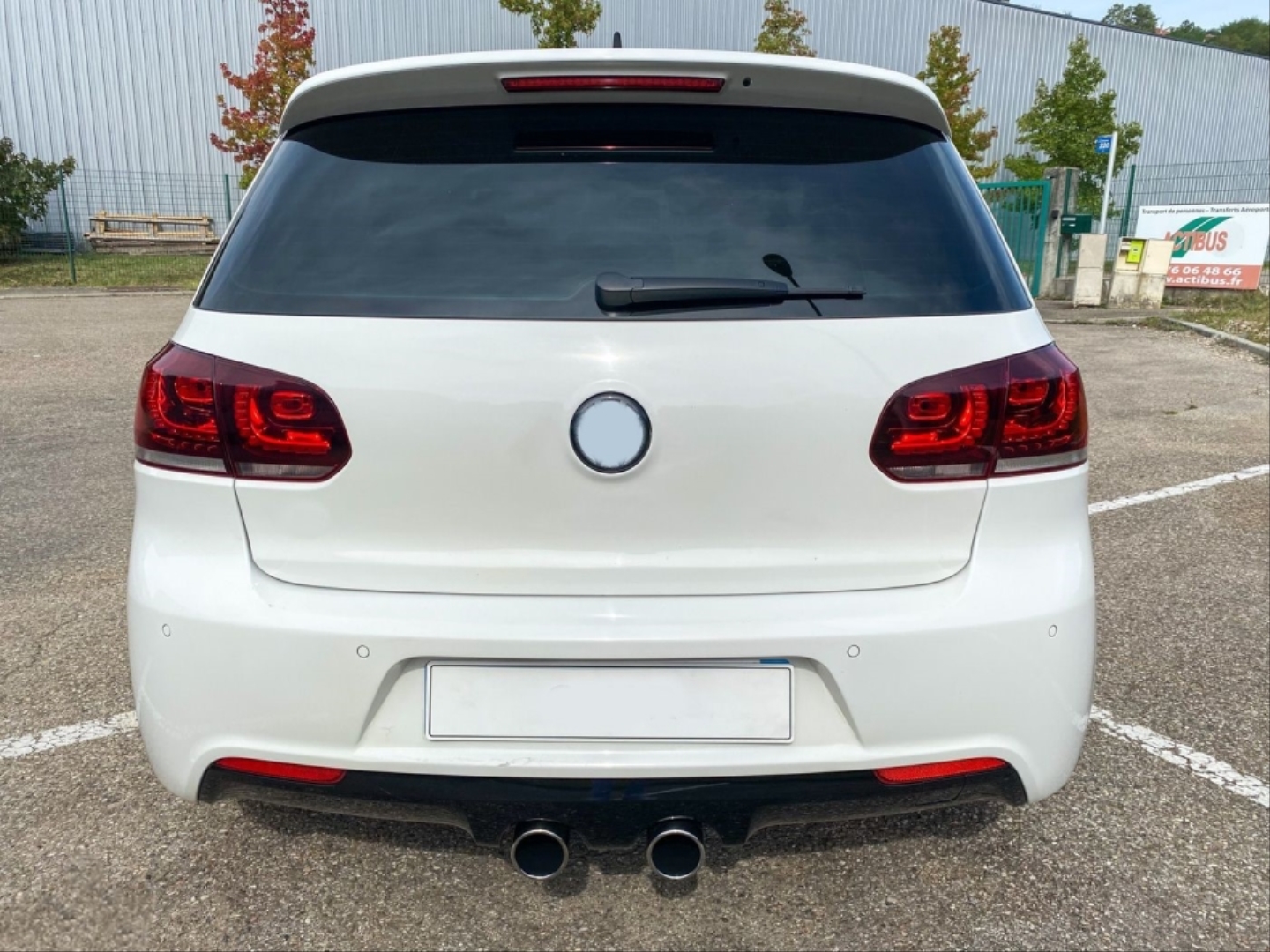 Golf 6 (2009-2012) için Uyumlu R20 Body Kit 3