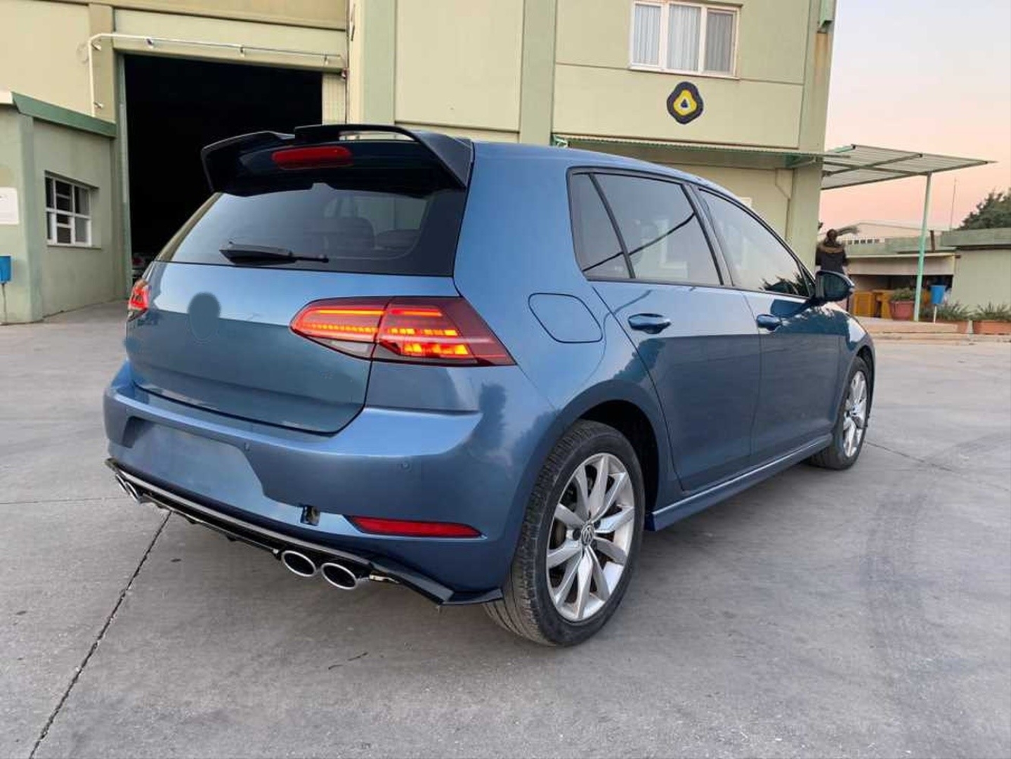 Volkswagen Golf 7 için Golf 7.5 R Arka Tampon 2
