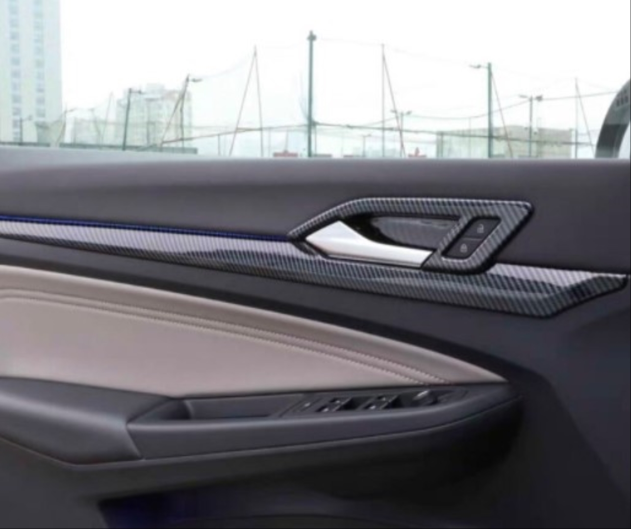 Golf 8 İçin Uyumlu İç Kapı Açma Kolu Kaplama - Karbon 5