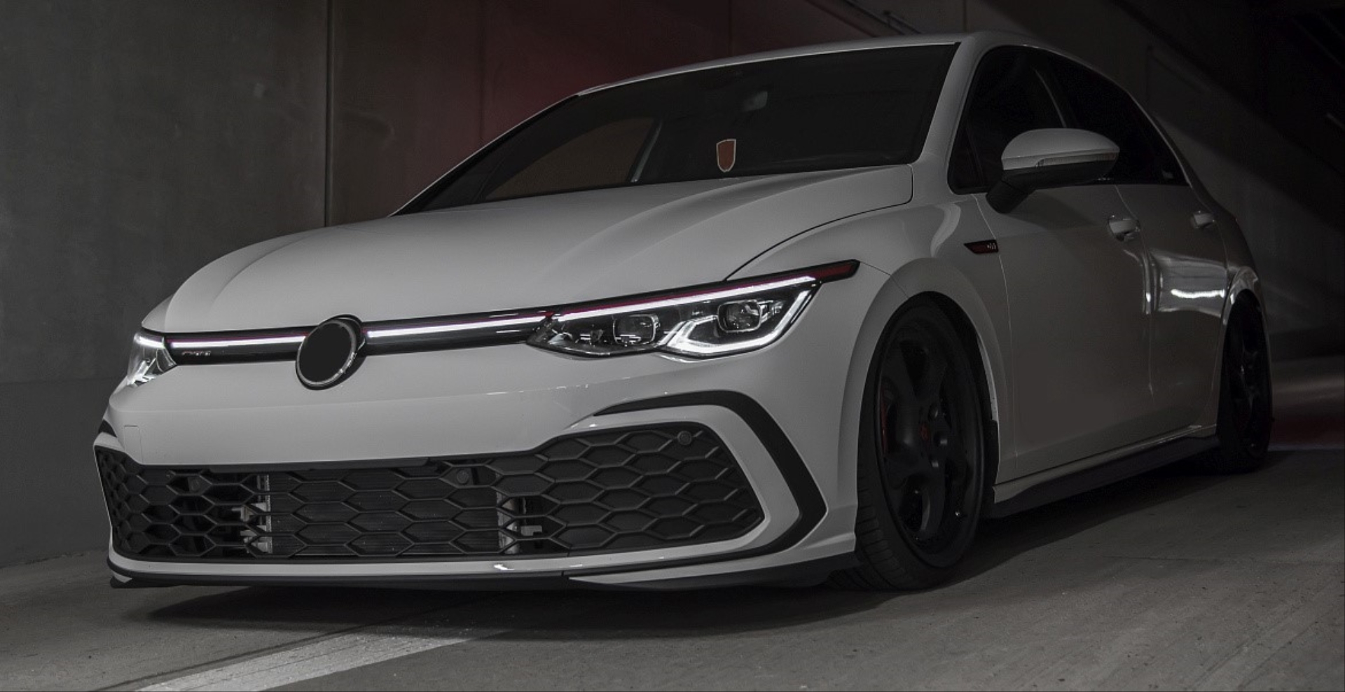 Golf 8 için Uyumlu Ledli Panjur 5