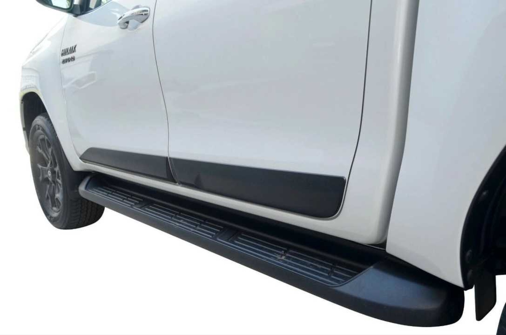 Toyota Hilux Revo 2016+ için Uyumlu Gövde Kaplama 2