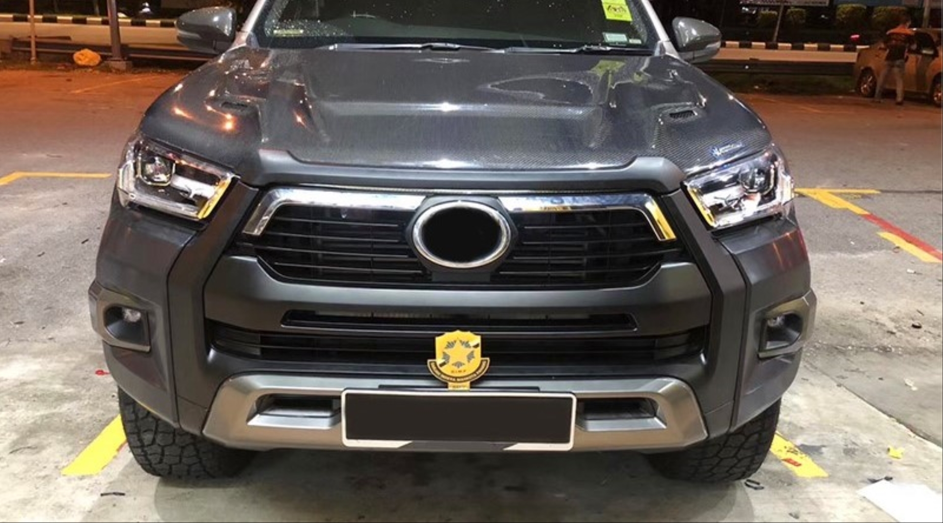 Toyota Hilux Revo 2016-2020 için 2021+ Rocco Dönüşüm Far & Stop Dahil (Full Facelift) 3