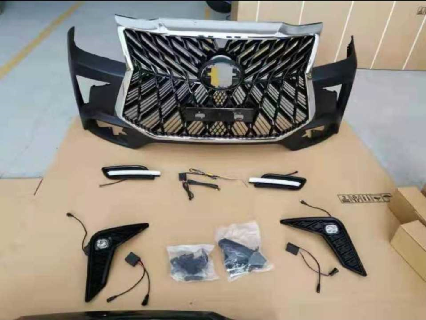 Lexus Ön Tampon + Panjur (Toyota Hilux Vigo 2012-2015) 2