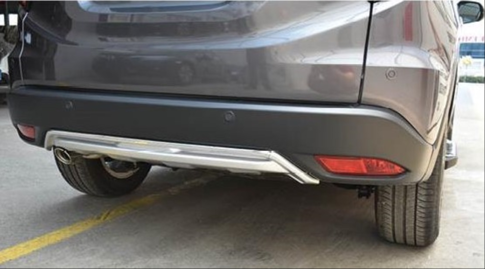 HR-V 2016-2021 Uyumlu Arka Tampon Alt Kaplama (Difüzör) 3