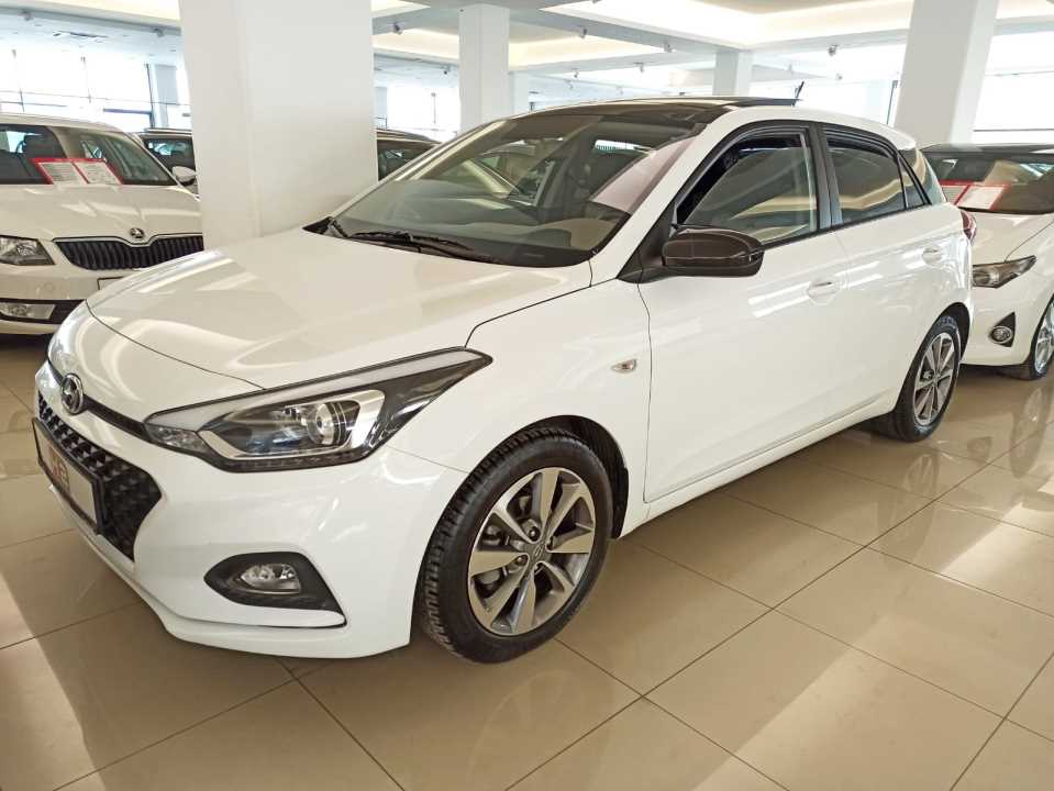 Hyundai i20 (2014-2019) Uyumlu Yarasa Ayna Kapağı (Sinyalsiz Modeller için) 5