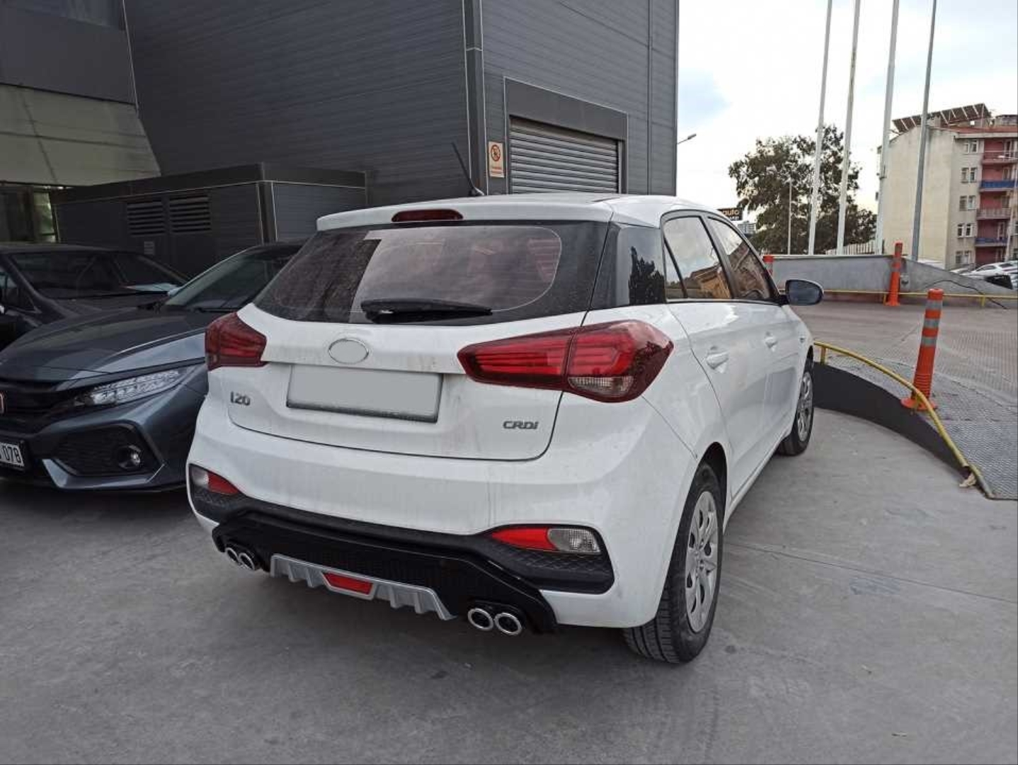 2018-2019 Hyundai i20 Difüzör 4