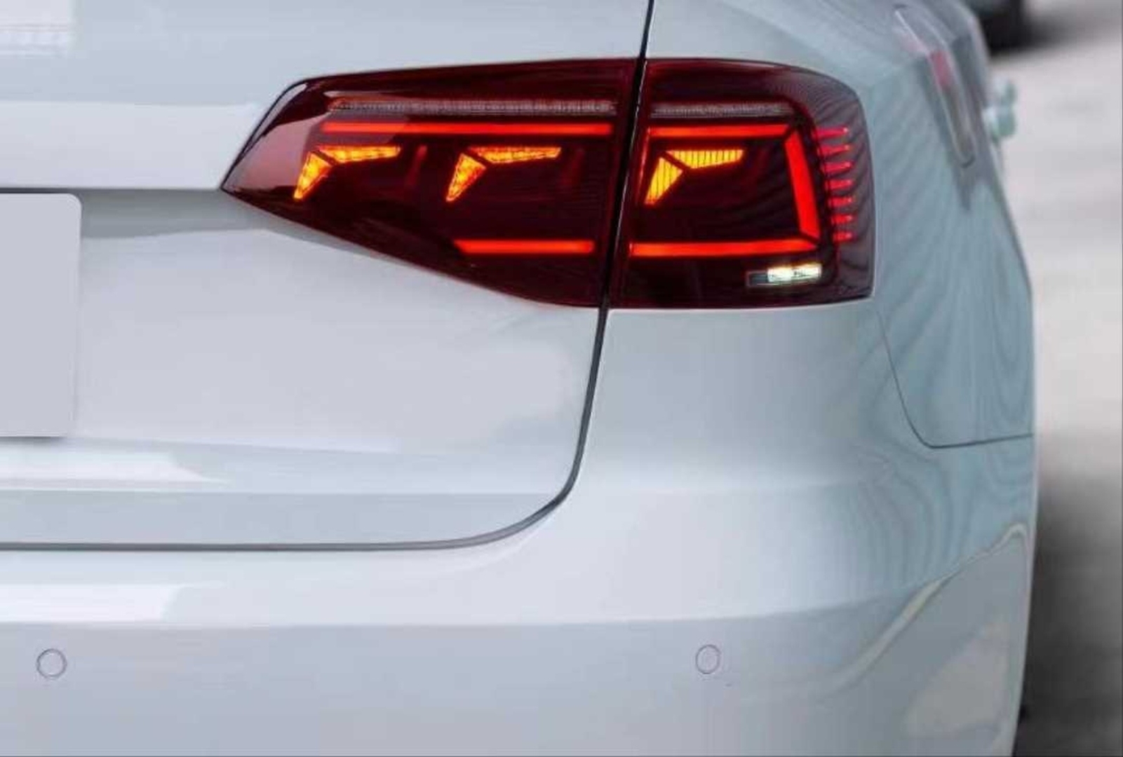 Volkswagen Jetta 2015+ Uyumlu LED Stop 3