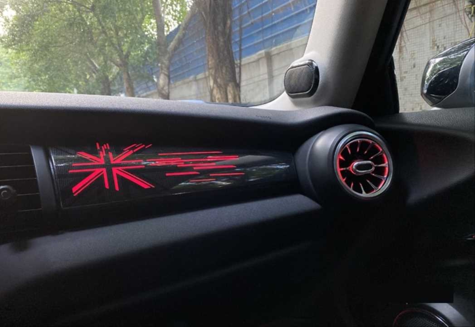 Mini Cooper İçin Uyumlu Göğüslük Ambians 2