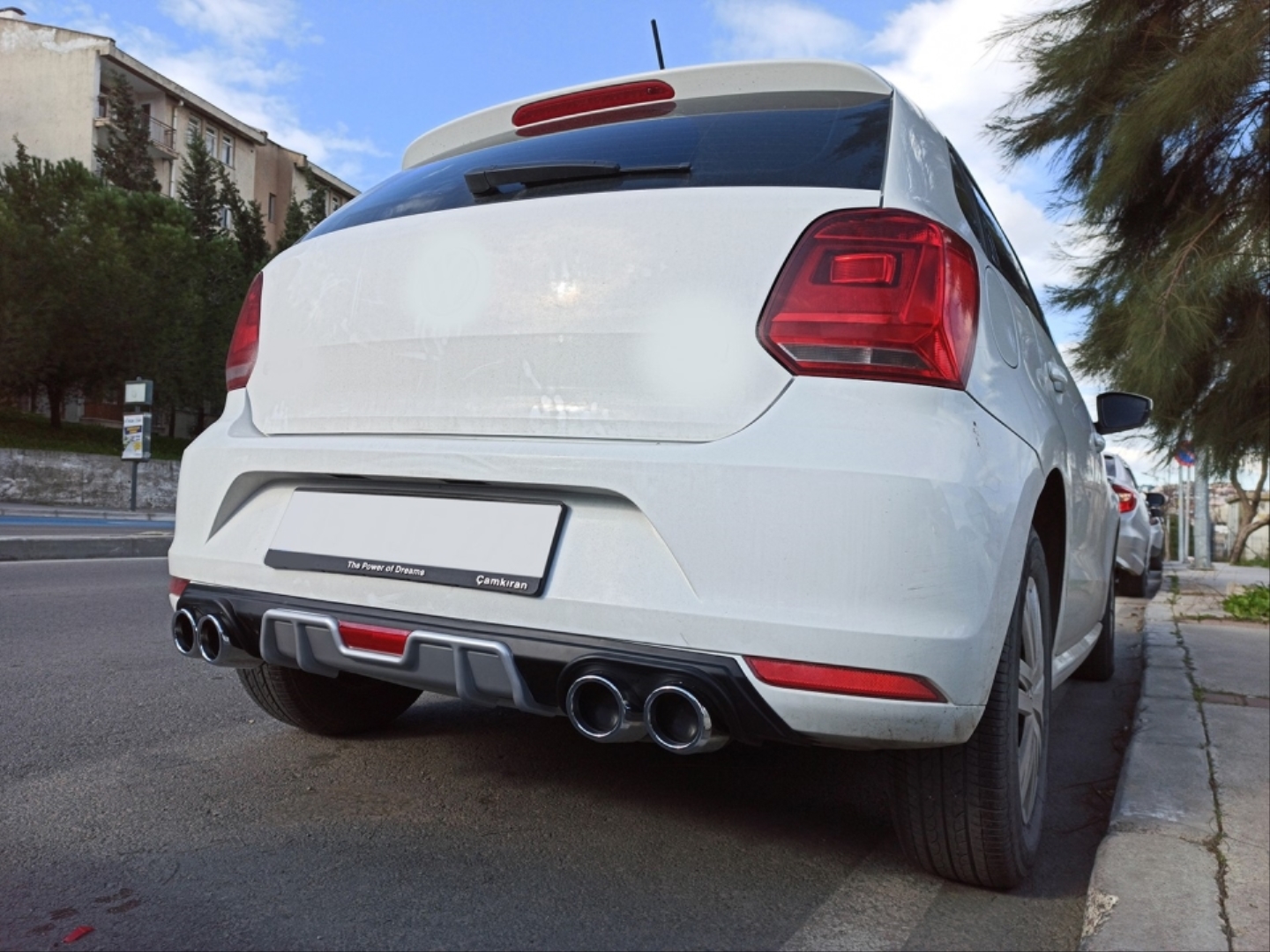 MK5 Polo 2014-2017 için Uyumlu Reflektörlü Silver Difüzör 2