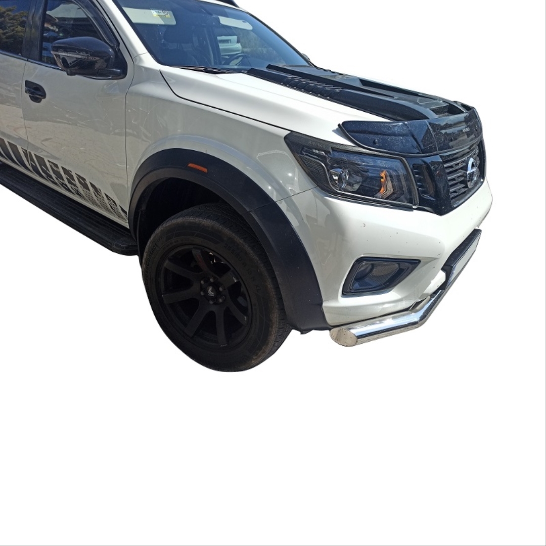 Nissan Navara 2015-2020 için Uyumlu Kaput Rüzgarlığı 3