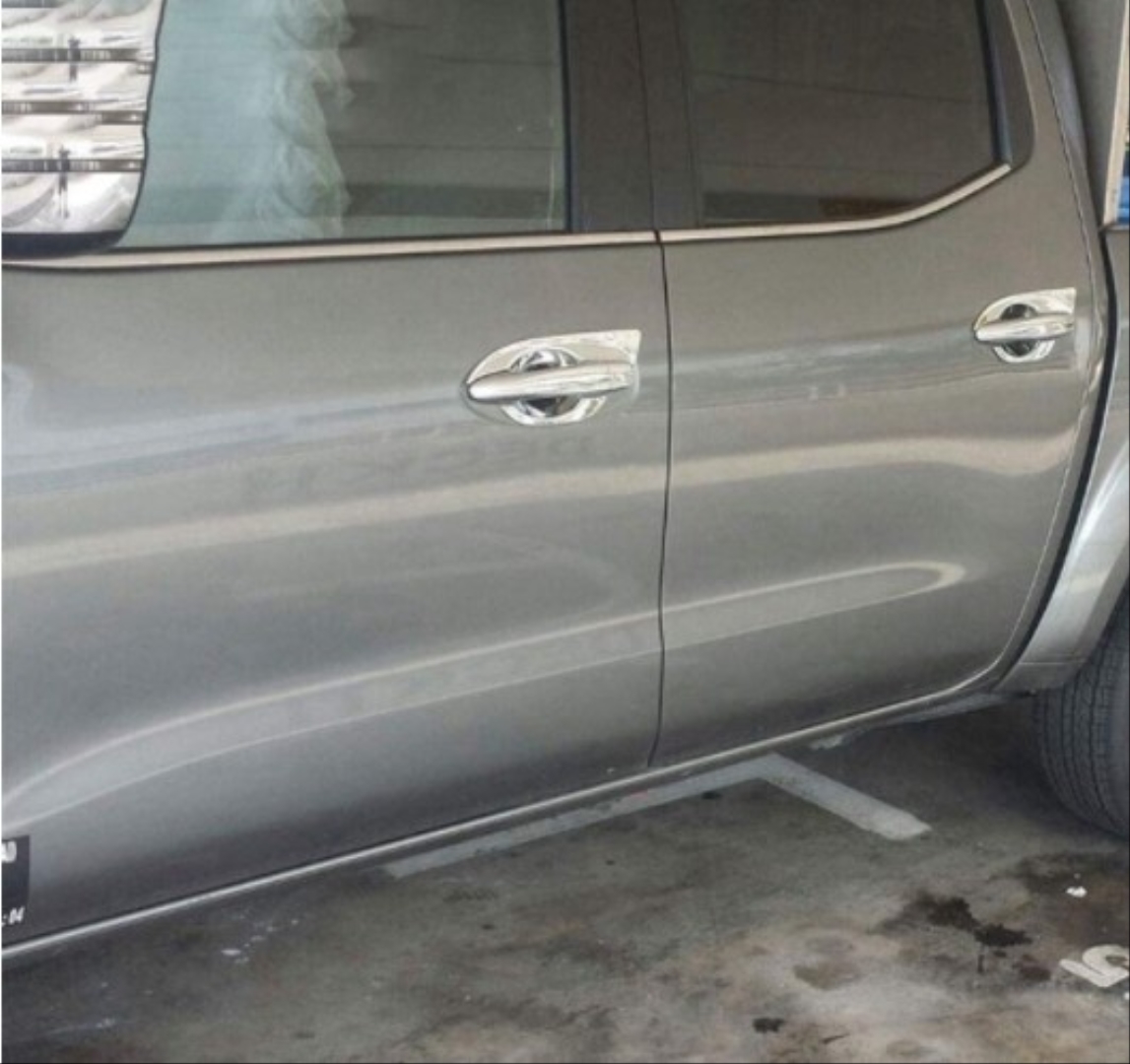 Nissan Navara NP300 (2015-2020) İç Kapı Kolu Krom 5