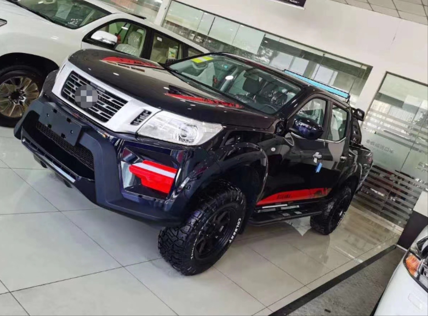 Nissan Navara NP300 2015+ Custom Ön Tampon & Panjur 3