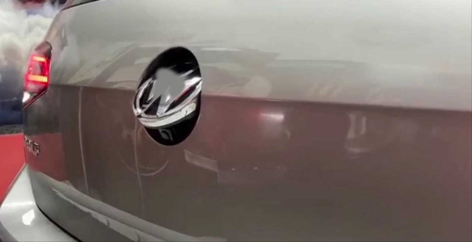 Volkswagen Passat B8 için Uyumlu Geri Görüş Kamerası (Direksiyon Uyumlu Dinamik Kılavuz Çizgili) Logosuz 2