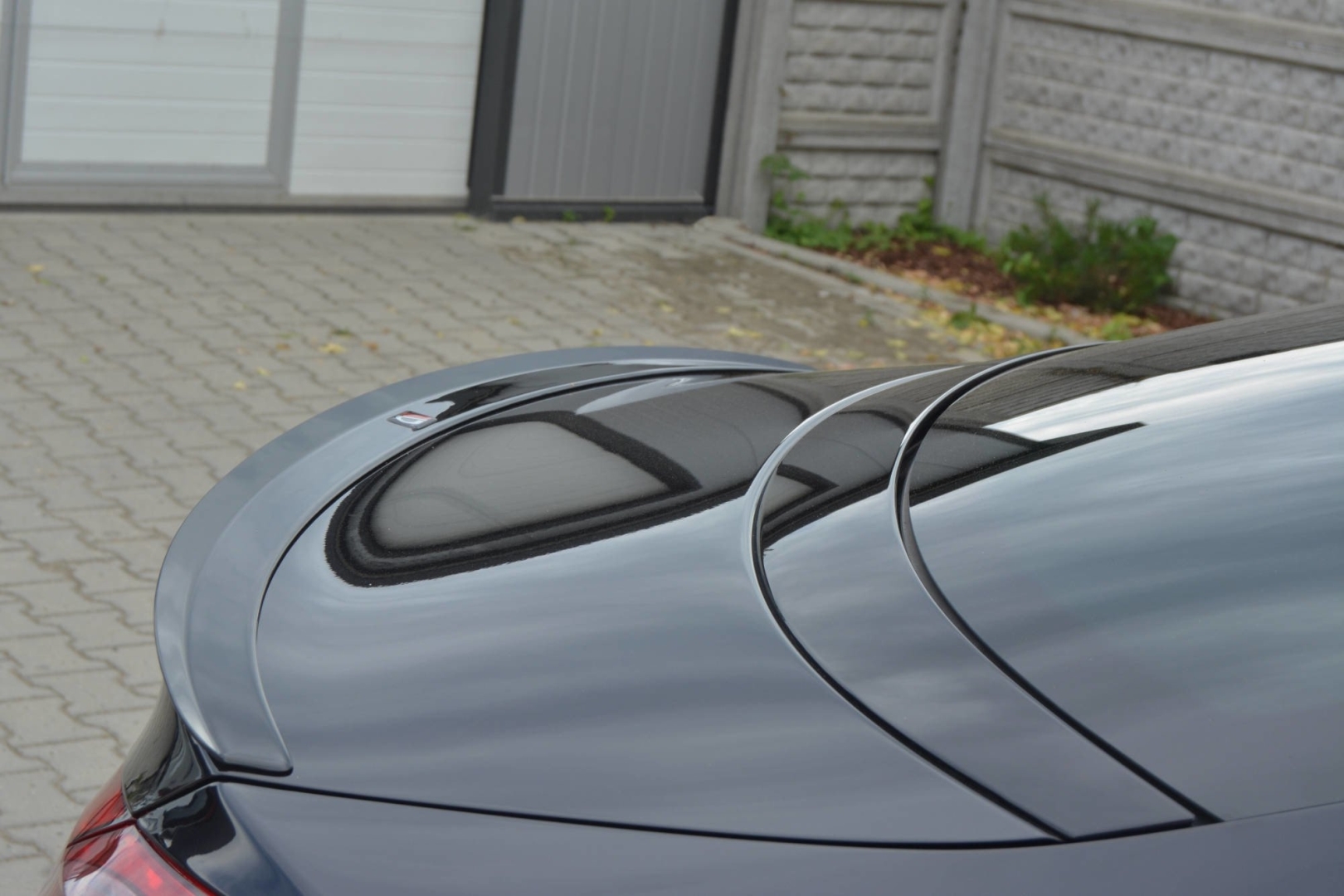 Volkswagen Passat CC Spoiler - Piano Black 3