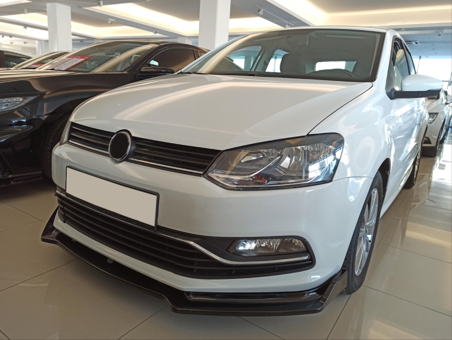 Volkswagen Polo MK5 Ön Lip (Boyasız) 4