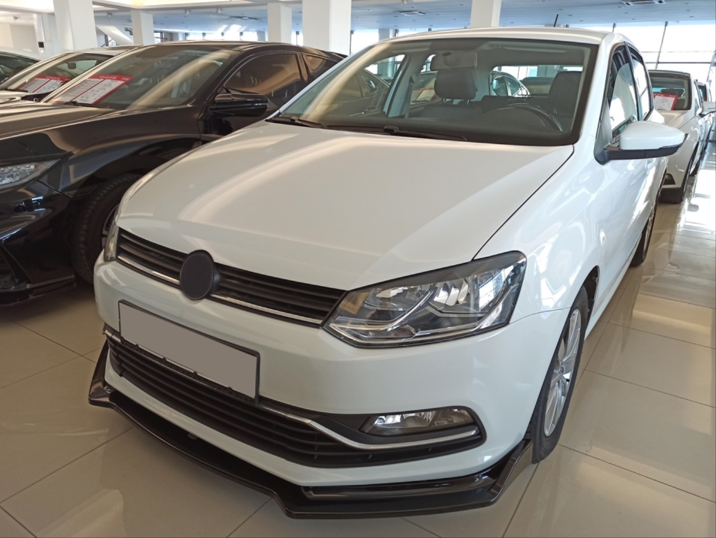 Volkswagen Polo MK5 Ön Lip (Boyasız) 5