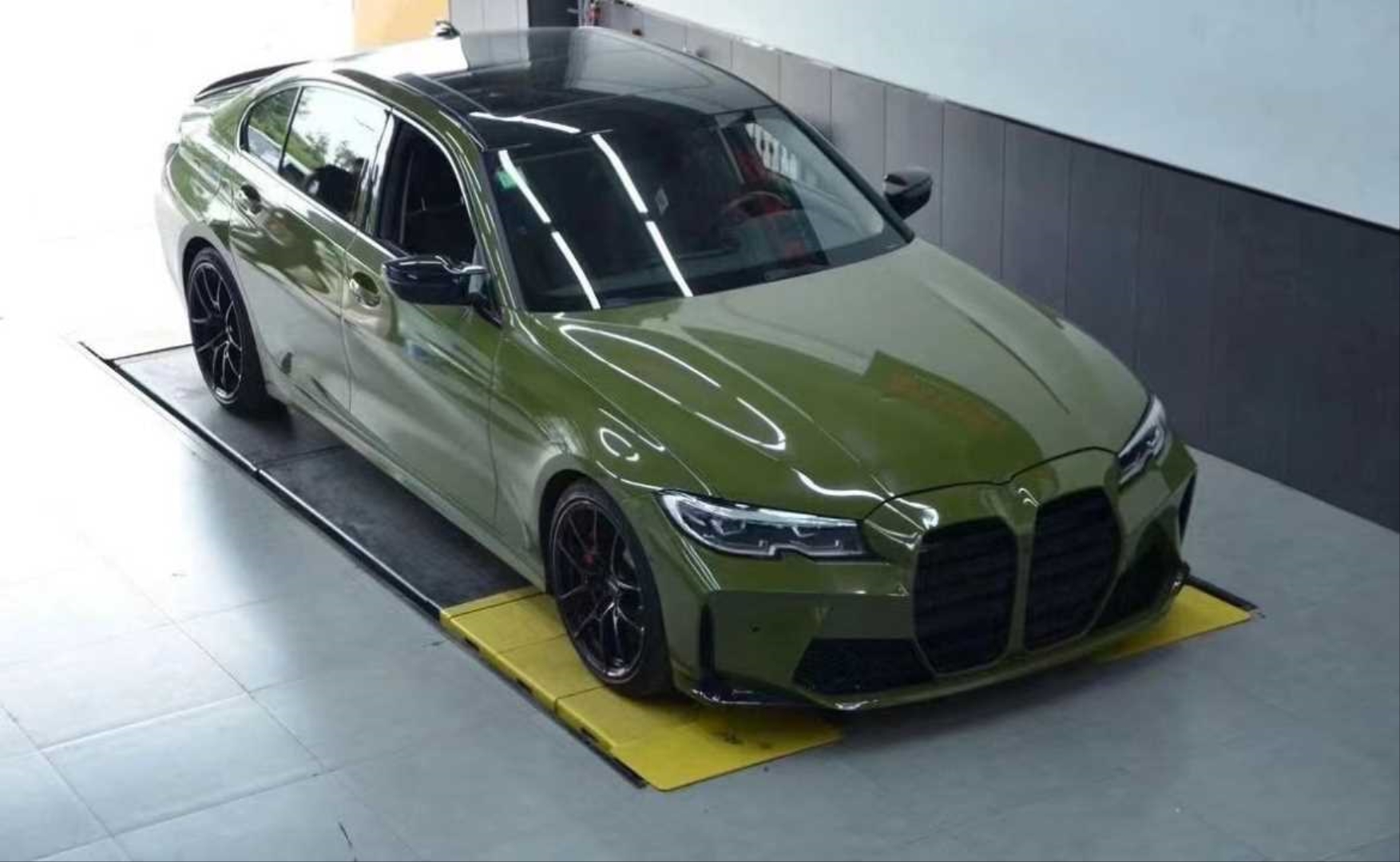 BMW 3 Serisi G20 2019+ İçin Uyumlu M3 Görünüm Ön Tampon Panjur Seti 5