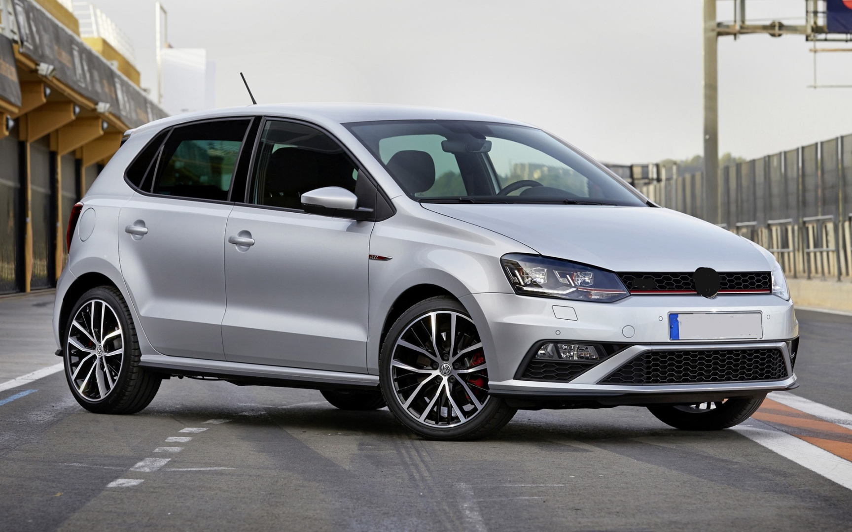 Volkswagen Polo 6R/6C (2010-2017) Makyajlı GTI Ön Tampon ve Panjur Seti 5