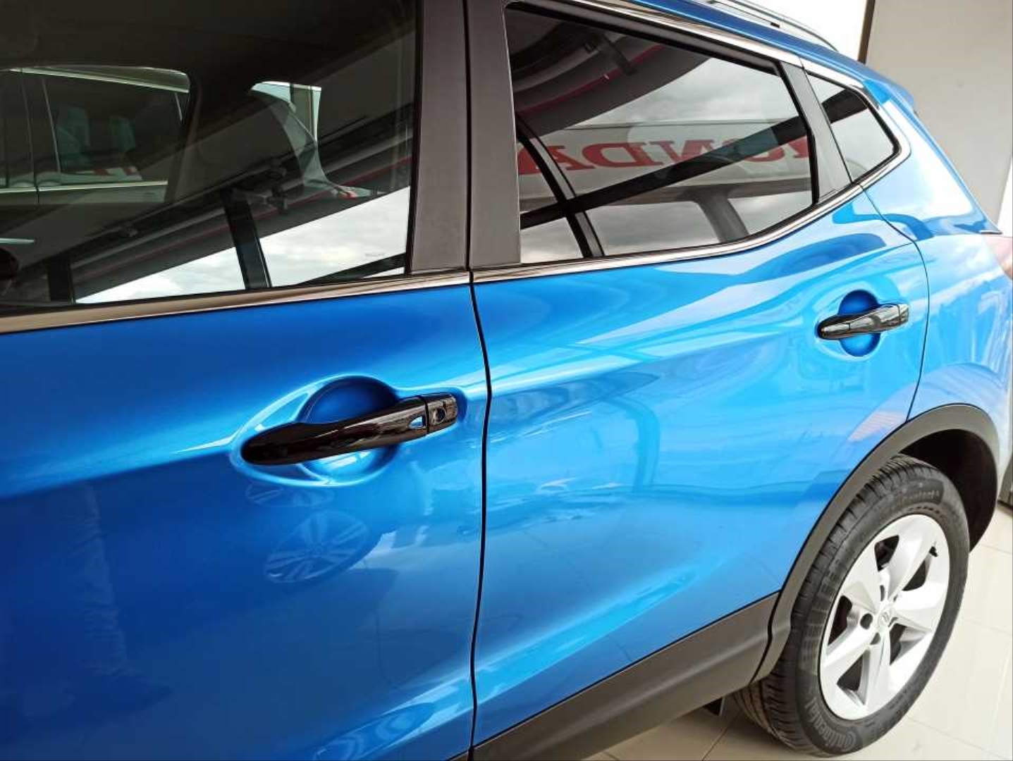 Nissan Qashqai 2014-2020 İçin Uyumlu Kapı Kolu Kapatma - Piano Black (Smart Key) 2