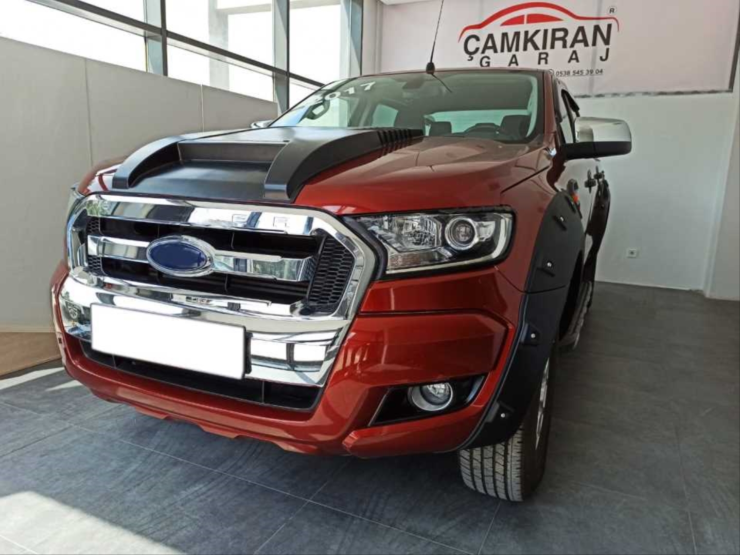 Ford Ranger 2012-2016 Ön Sis Çerçevesi Kaplama Siyah Kalın 3