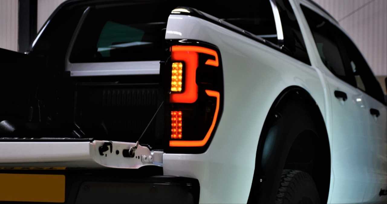 Ford Ranger için Uyumlu LED Smoke Stop 2012-2020 T6 T7 T8 2