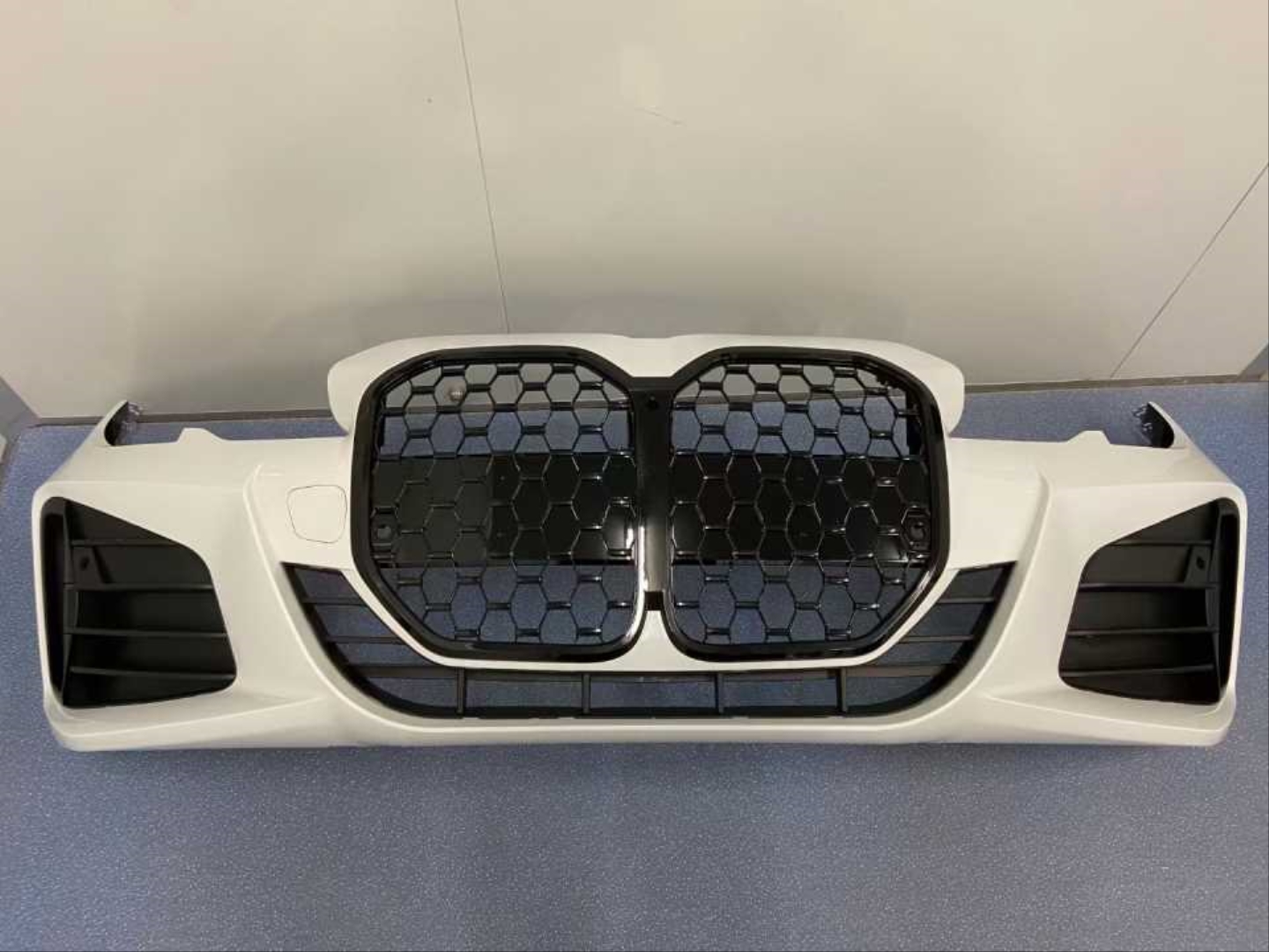 BMW 3 Serisi G20 Uyumlu G22 Dönüşüm Body Kit (Piano Black Çerçeveli) 4