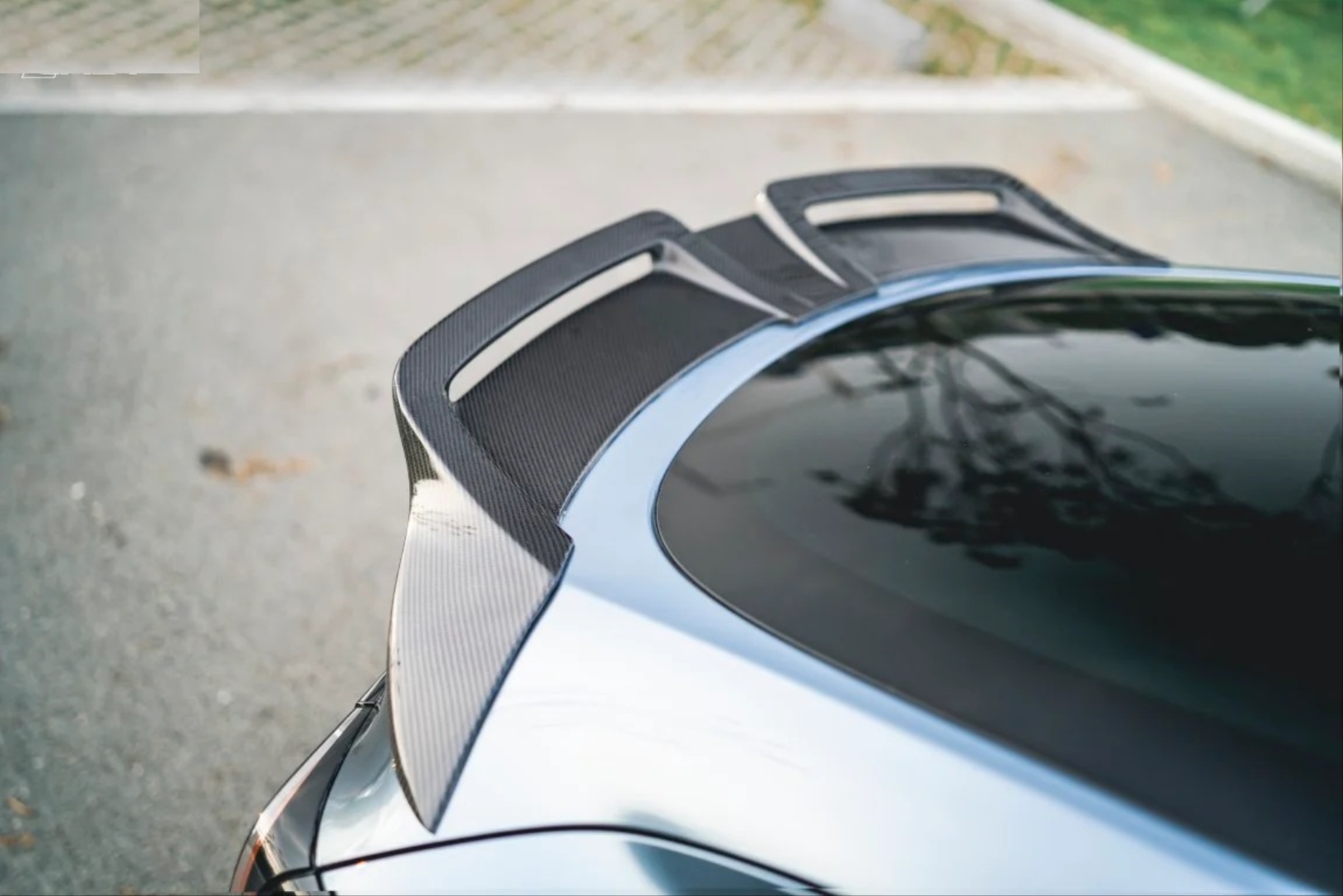 Tesla Model Y 2021+ Turbo Spoiler (Parlak Siyah) 2