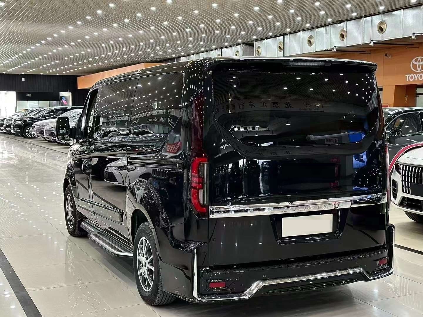 Transit Custom Facelift Body Kit 3