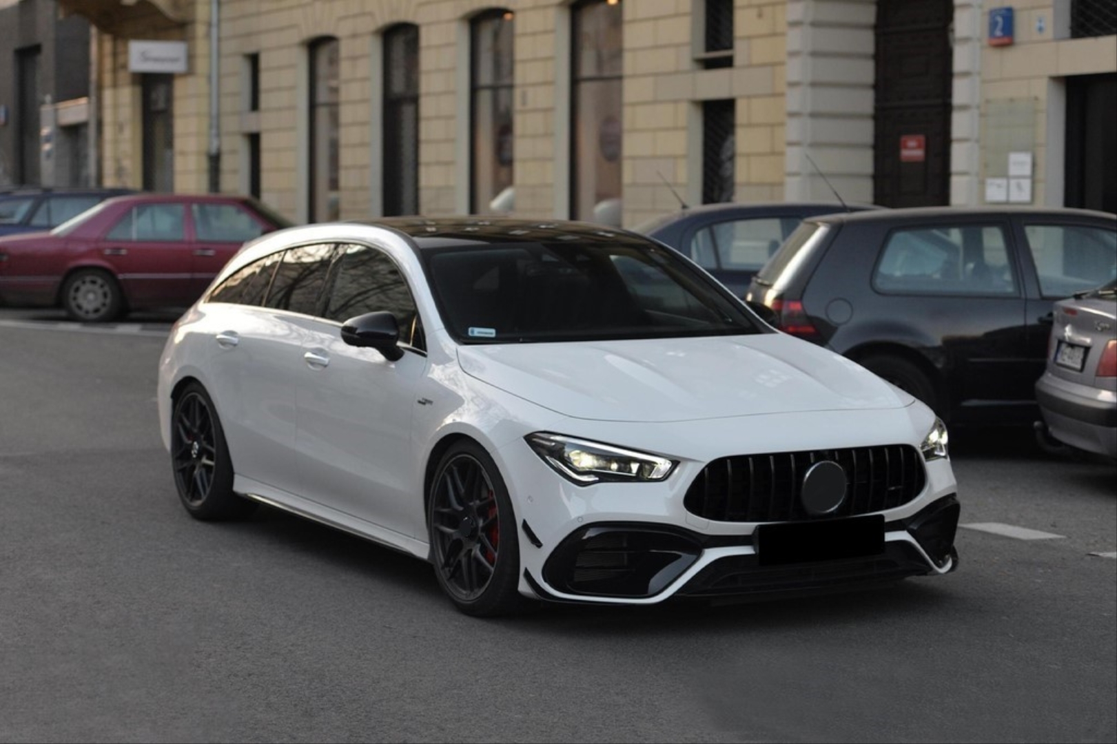 Mercedes-Benz W118 CLA 2019-2022 İçin Uyumlu GTR Panjur Siyah 4