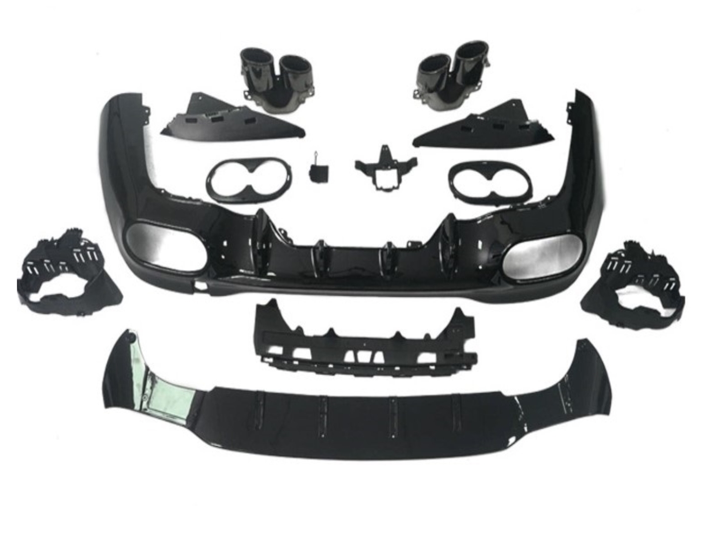 Mercedes-Benz CLA 45 Görünüm Full Body Kit (Ön Tampon, Panjur, Difüzör, Egzoz) 3